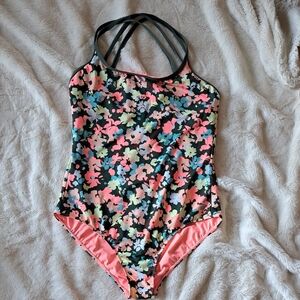 Carve Designs Women's Beacon Onepiece In Wildflower